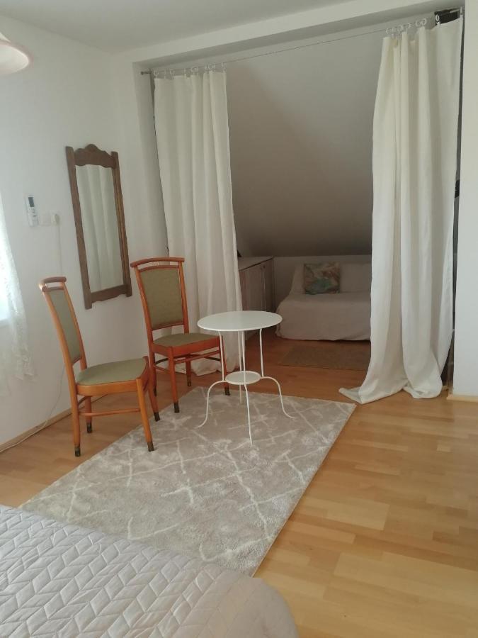 فندق Zsuzsanna Vendeghaz Gyomaendrőd المظهر الخارجي الصورة